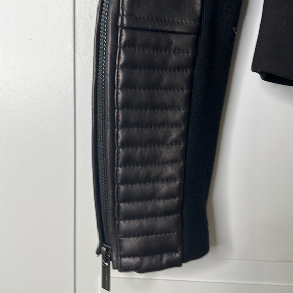 BCBG XS Women’s Bomber jacket - Picture 3 of 10